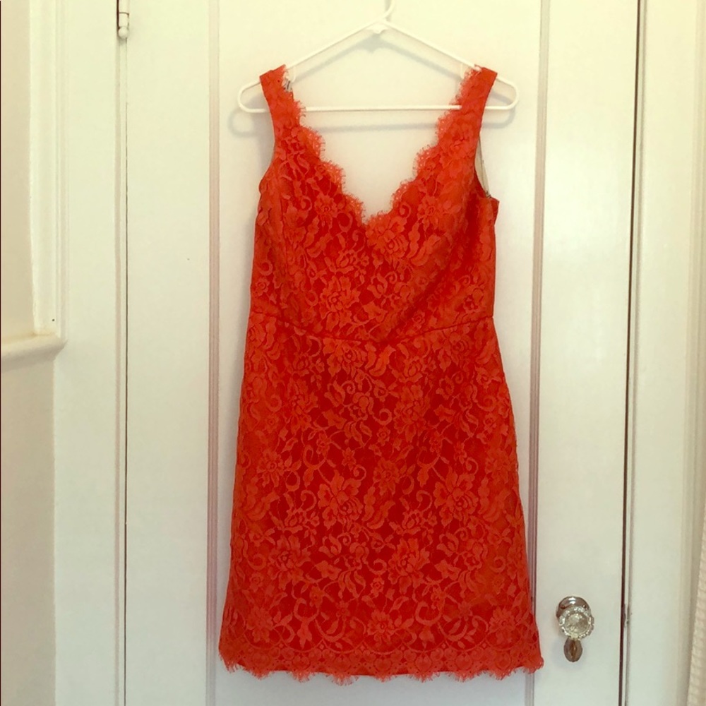 ML Monique Lhuillier Apricot Lace Dress w/ pockets
